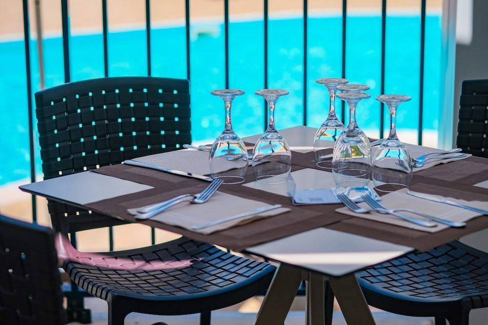 Ticho'S Greenblu Hotel カステッラネータ・マリーナ エクステリア 写真