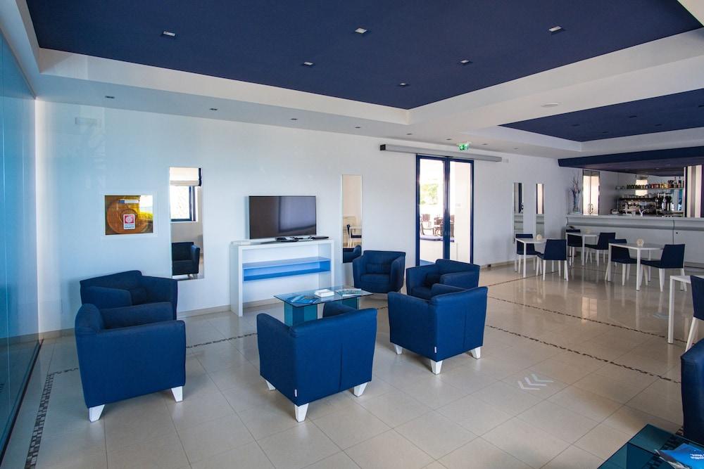 Ticho'S Greenblu Hotel カステッラネータ・マリーナ エクステリア 写真